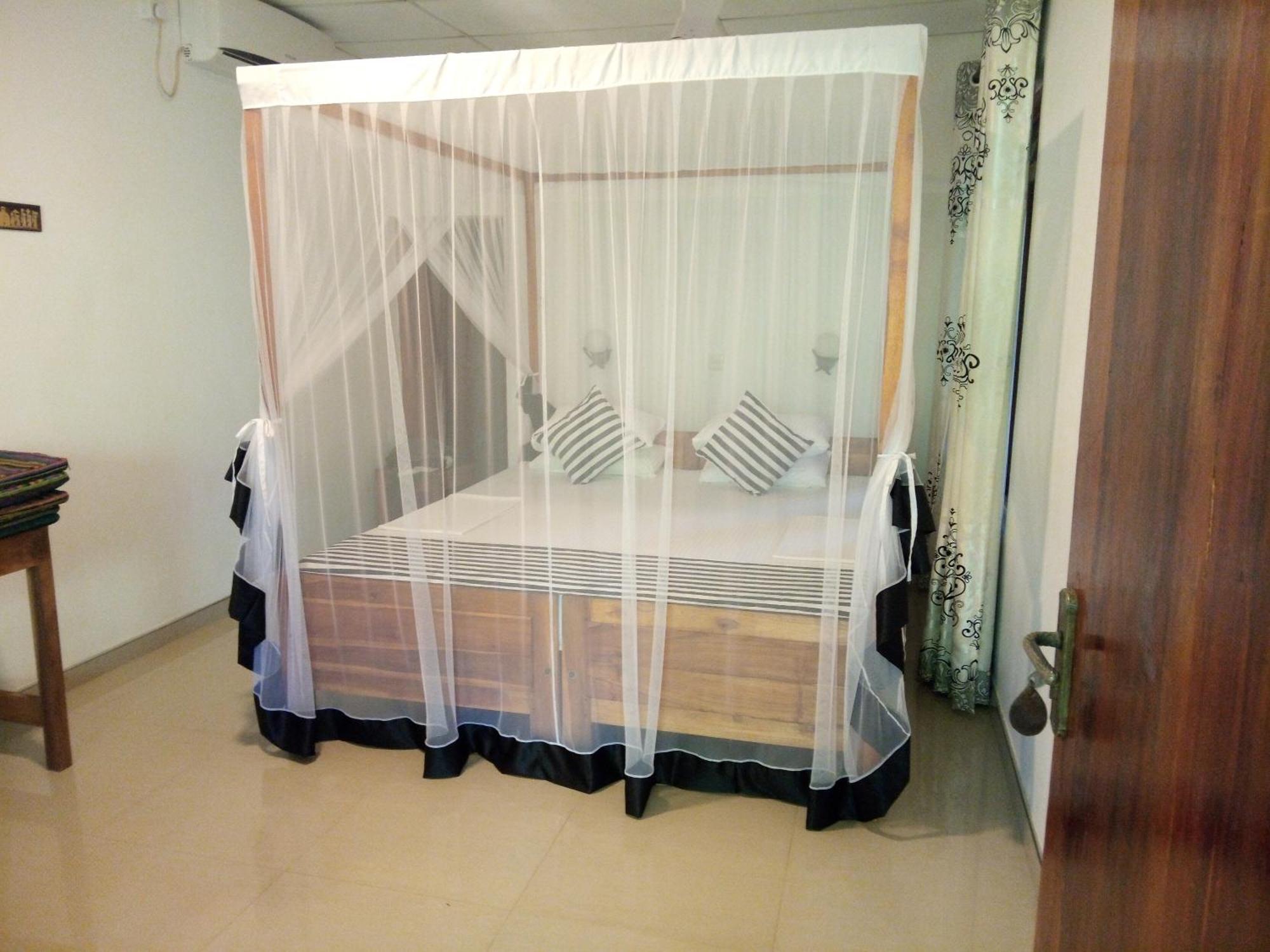 Sansala Guesthouse & Restaurant タンガラ 部屋 写真