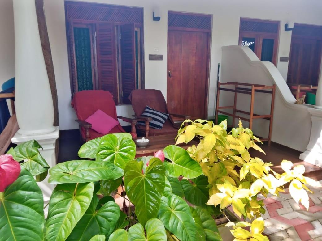 Sansala Guesthouse & Restaurant タンガラ 部屋 写真