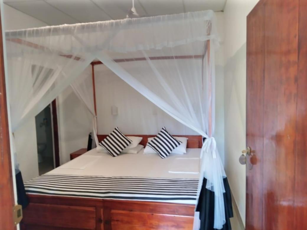 Sansala Guesthouse & Restaurant タンガラ 部屋 写真